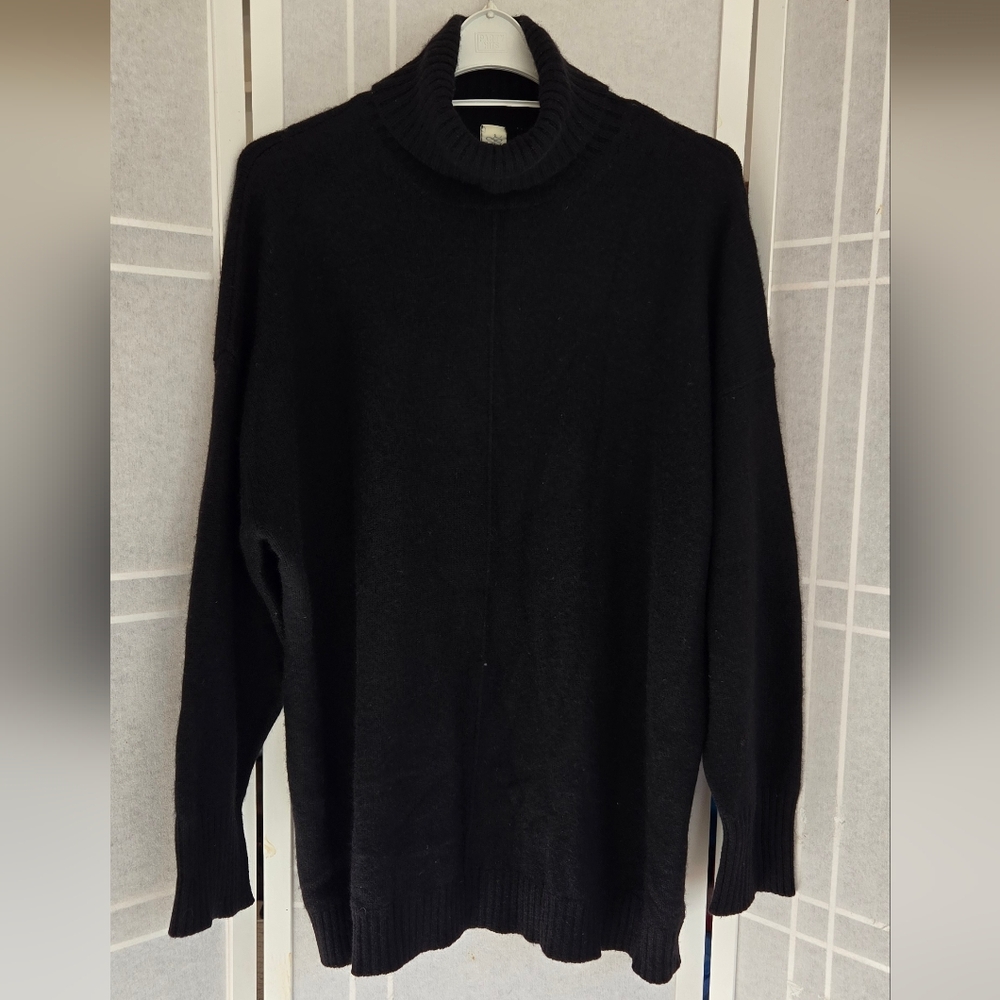 Kinross Cashmere Turtleneck Gray Cashmere  Sweater